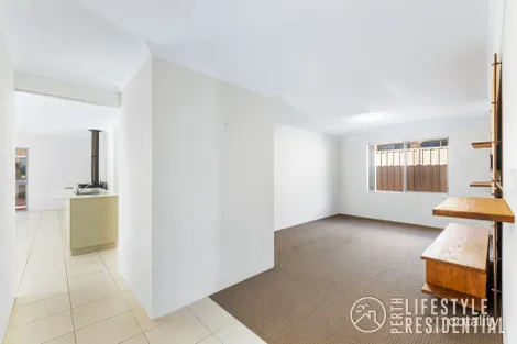 Property photo of 18 Broadhurst Way Two Rocks WA 6037
