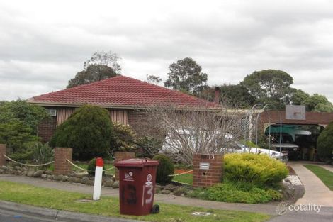 13 Deanswood Cl, Keysborough, VIC 3173