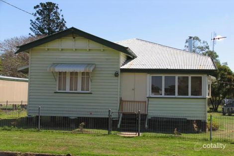 8 Fielding St, Gayndah, QLD 4625