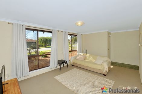 Property photo of 20 Fletcher Way Mandurah WA 6210