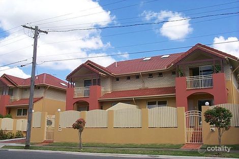 Property photo of 2/55 Wellington Street Coorparoo QLD 4151