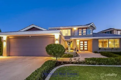 4 Latifa Cl, Ocean Reef, WA 6027