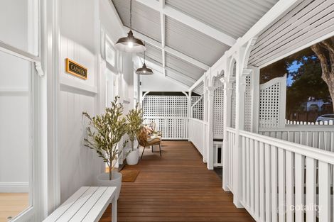 Property photo of 44 Wooloowin Avenue Wooloowin QLD 4030