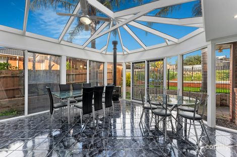 Property photo of 298 Waverley Road Mount Waverley VIC 3149