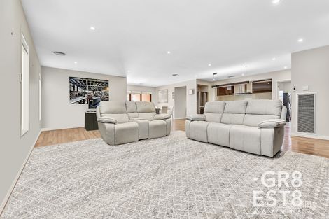 Property photo of 4 Harper Crescent Cranbourne West VIC 3977