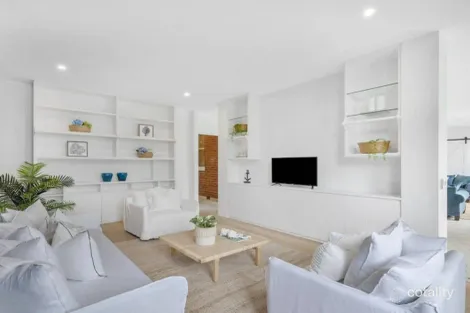 Property photo of 27 The Esplanade North Shore VIC 3214