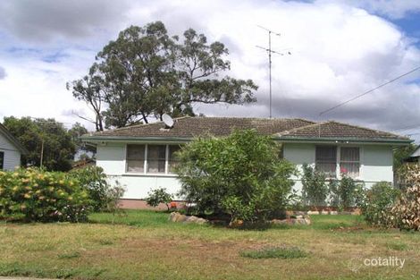 9 Cedar Cres, North St Marys, NSW 2760