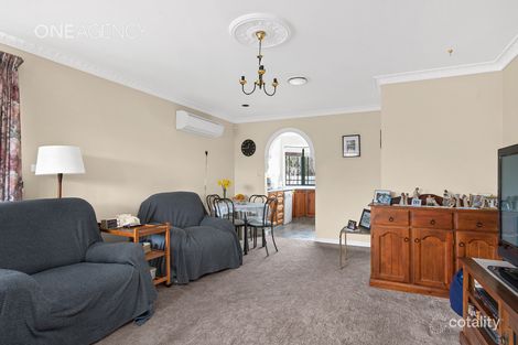 Property photo of 2/8 Holstun Place Riverside TAS 7250