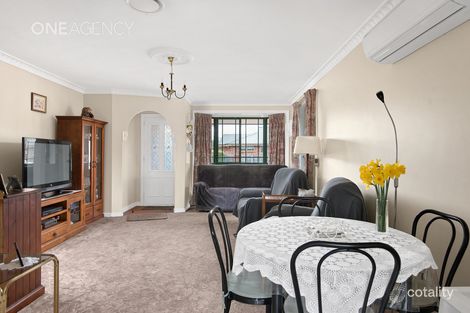 Property photo of 2/8 Holstun Place Riverside TAS 7250