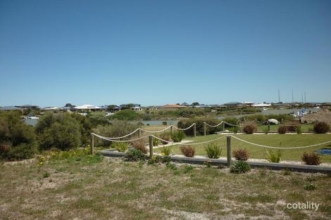 19 Wentworth Pde, Hindmarsh Island, SA 5214