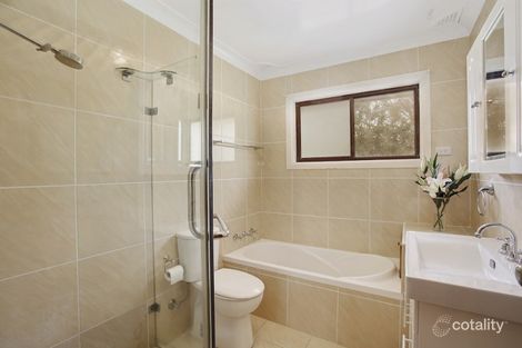 Property photo of 33 Ulmarra Avenue Camden South NSW 2570