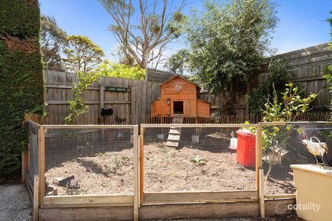 Property photo of 17 Ti-Tree Grove Mornington VIC 3931