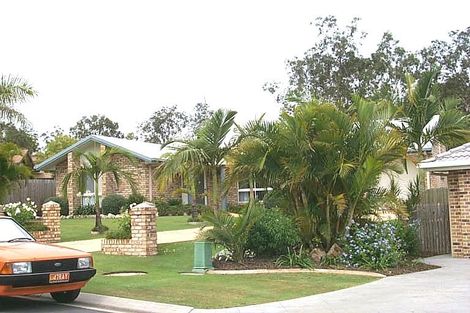 11 Makepeace Pl, Bellbowrie, QLD 4070