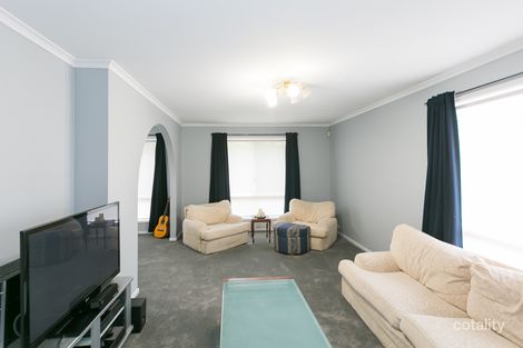 Property photo of 2 Carpenter Close Calwell ACT 2905
