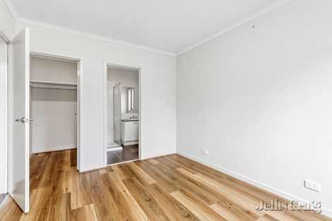 Property photo of 42 Creekstone Drive Alfredton VIC 3350