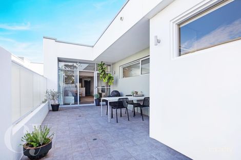 Property photo of 9/1-3 Brixton Street Cottesloe WA 6011