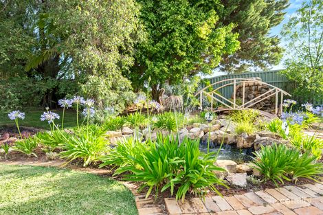 Property photo of 27 Burrows Road Holder SA 5330