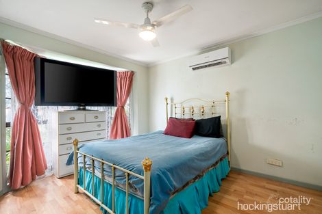 Property photo of 11 Cassowary Avenue Werribee VIC 3030