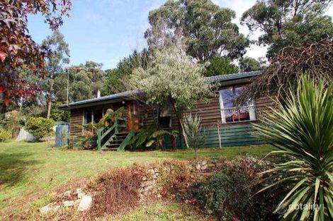 Property photo of 1 Seaview Road Cockatoo VIC 3781