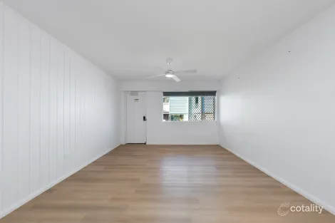 Property photo of 1/28 Edith Street Wynnum QLD 4178