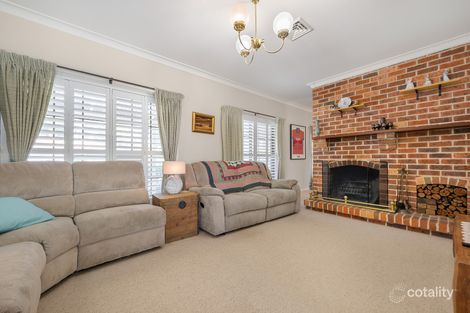 Property photo of 12 Ammerdown Crescent Orange NSW 2800