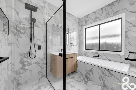 Property photo of 51 Feathertop Crescent Donnybrook VIC 3064