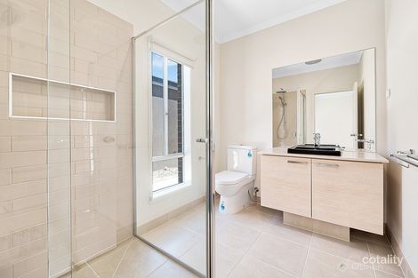 Property photo of 52 Cultivation Circuit Clyde VIC 3978