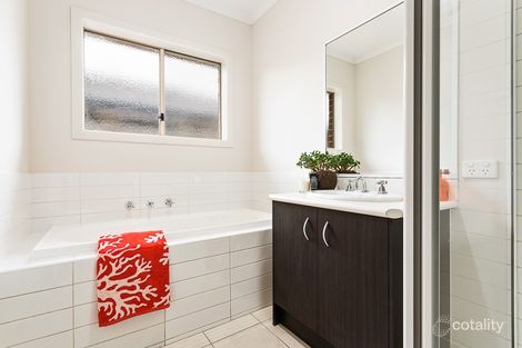 24 Walker Dr, Doreen, VIC 3754