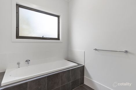 Property photo of 44 Whittaker Terrace Mount Barker SA 5251