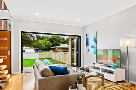 Property photo of 2/1B Cambridge Avenue Fairy Meadow NSW 2519