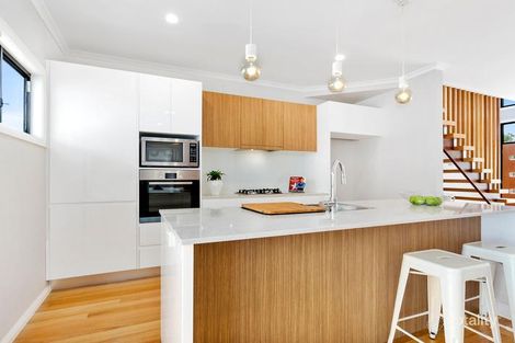 Property photo of 2/1B Cambridge Avenue Fairy Meadow NSW 2519