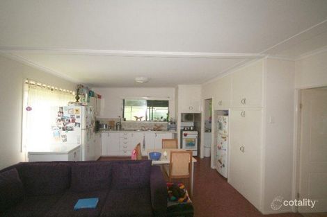 Property photo of 20 McErlean Road Ravensbourne QLD 4352