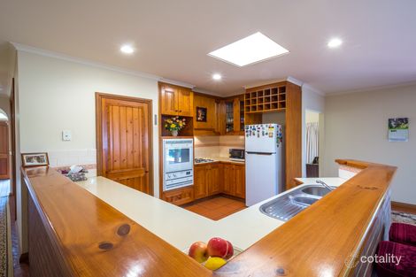 Property photo of 21 Isaacs Street Mooroopna VIC 3629