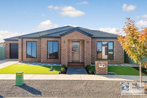 12 Cloverfields Cres, Epsom, VIC 3551