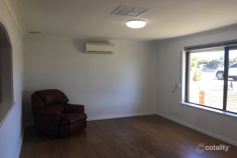 Property photo of 534 Rockingham Road Lake Coogee WA 6166