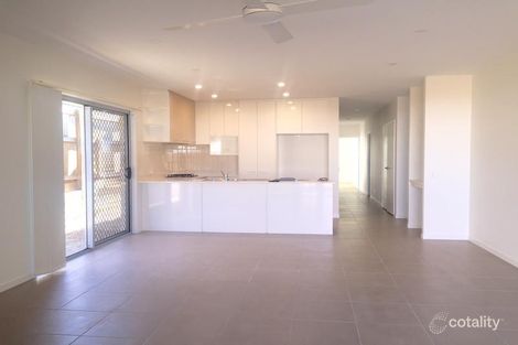 Property photo of 11 Crinum Circuit Coomera QLD 4209