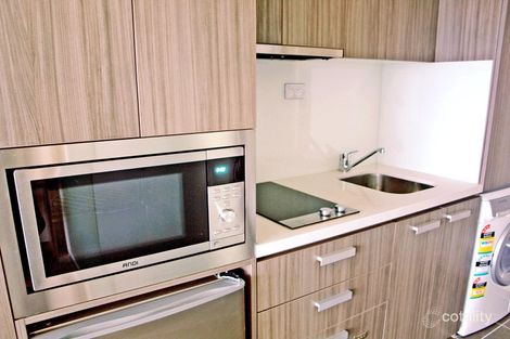 Property photo of 2201/181 A'Beckett Street Melbourne VIC 3000