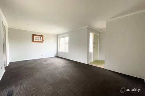 35 Amalfi Dr, Endeavour Hills, VIC 3802