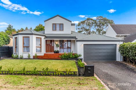 Property photo of 2 Baden Close Frankston South VIC 3199