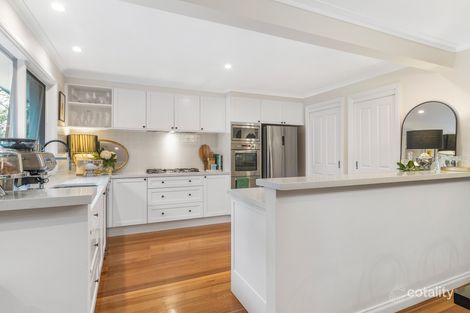 Property photo of 2 Baden Close Frankston South VIC 3199