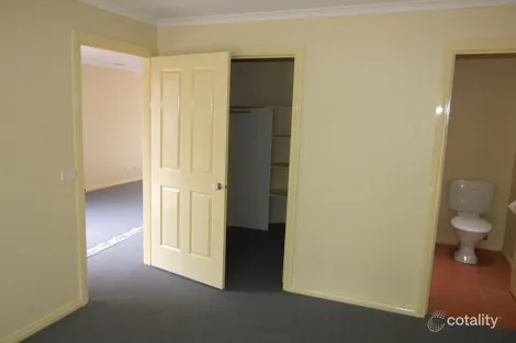 Property photo of 4/51 Avalon Road Rowville VIC 3178