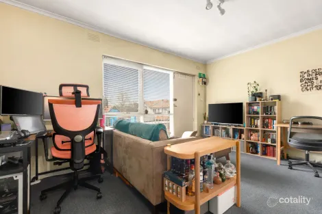 Property photo of 10/30 Oak Grove Malvern East VIC 3145