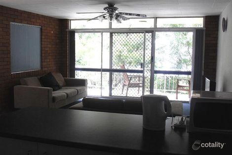 Property photo of 2/33 Margaret Street East Toowoomba QLD 4350