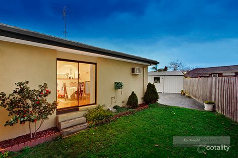 Property photo of 4 Kirrawee Court Noble Park VIC 3174