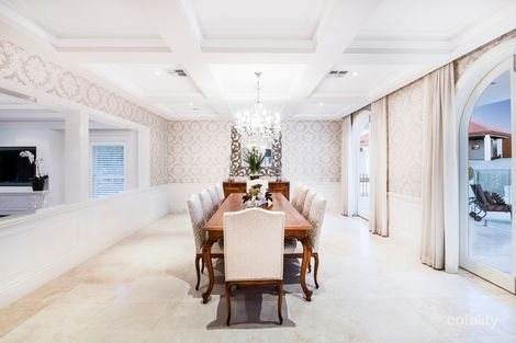 Property photo of 121 King Arthur Terrace Tennyson QLD 4105