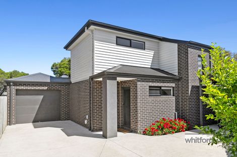 Property photo of 2/25 Vistula Avenue Bell Park VIC 3215