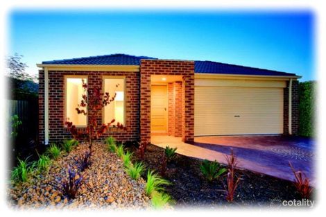 Property photo of 5 St Anthony Court Carrum Downs VIC 3201