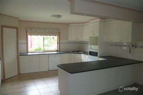 Property photo of 2 Crest Court The Basin VIC 3154