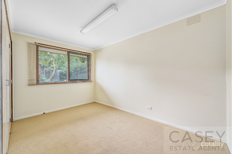 Property photo of 12 Phillip Court Cranbourne North VIC 3977