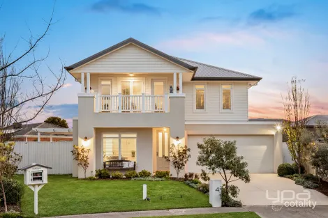 4 YACHT RD, POINT COOK, VIC 3030